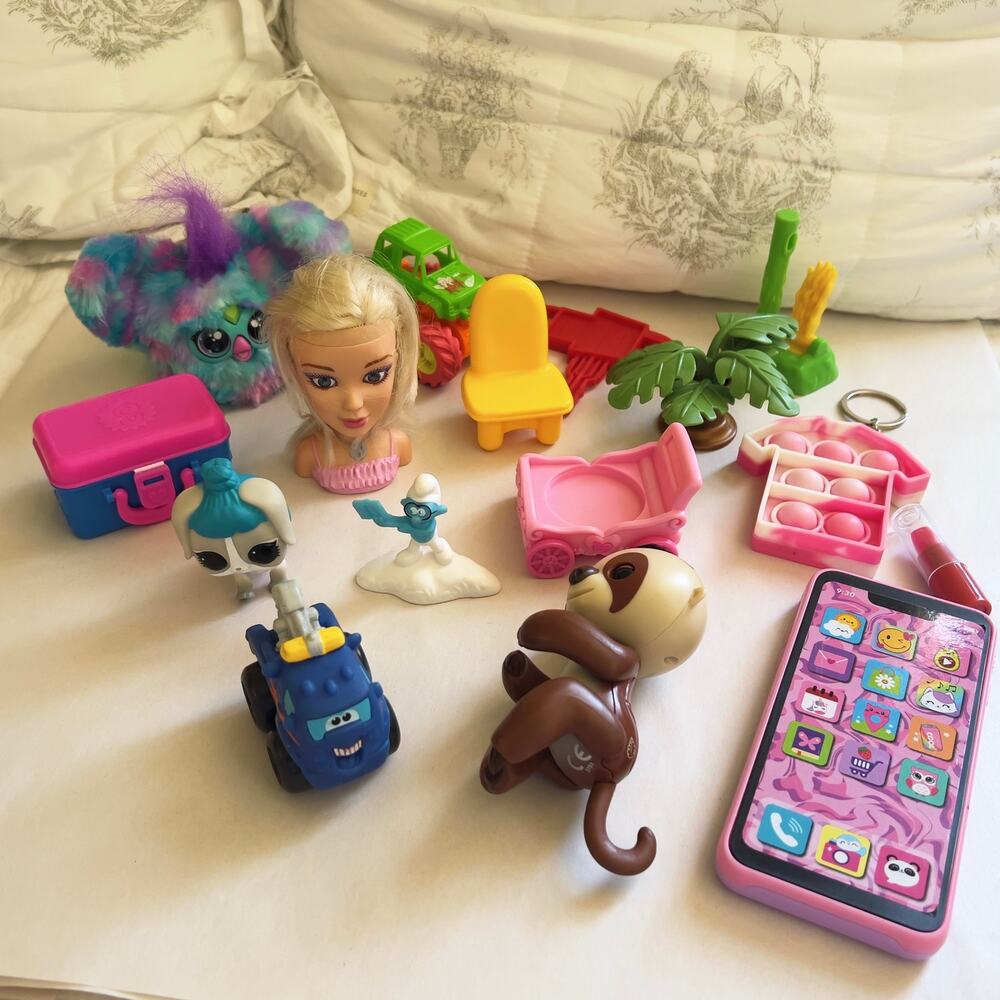 Toy Lot 16 Pieces Vintage Retro and Modern McDonald's Happy Meal